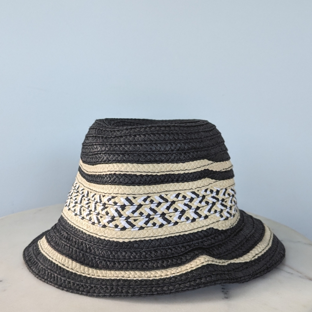 NWT BCBGeneration Black & Tan Paper Straw Hat - Picture 4 of 9